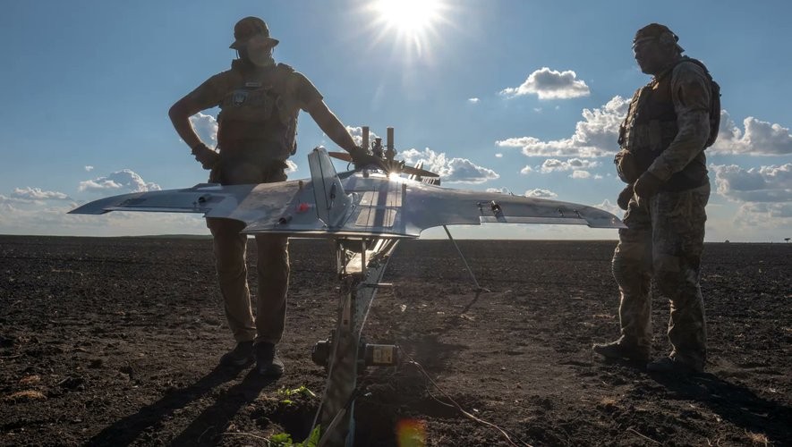 Drones ukrainiens contre Ozon : la guerre économique s'étend au cœur de la Russie